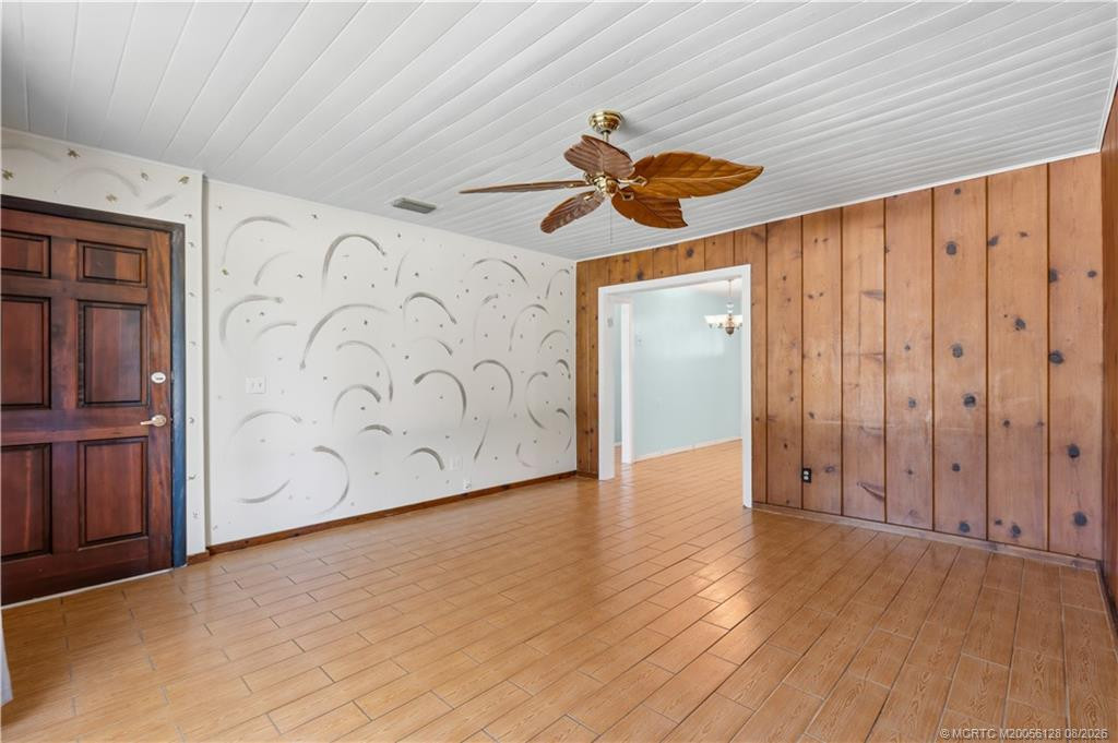 1404 Binney Drive Property Photo 13