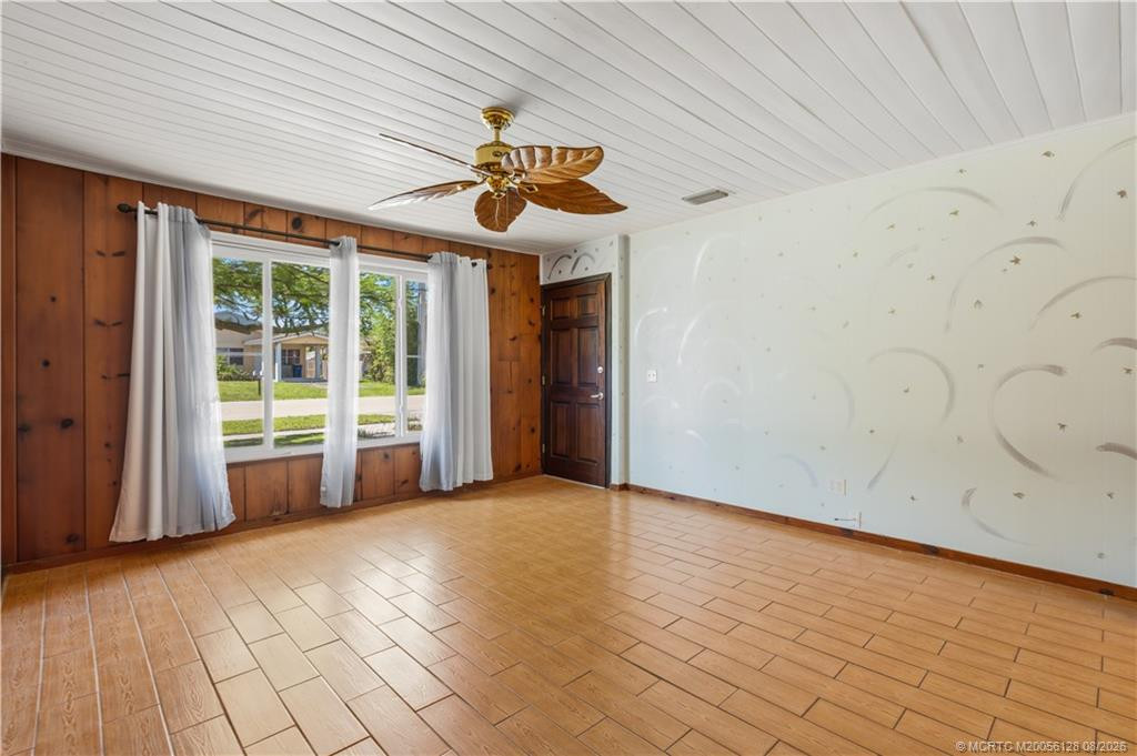 1404 Binney Drive Property Photo 14