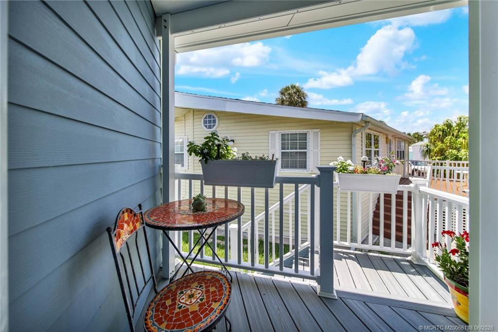 997 Nettles Boulevard Property Photo 33