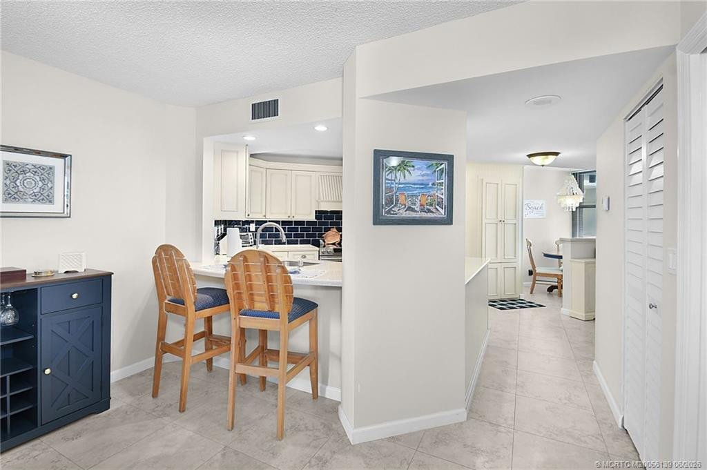 9550 S Ocean Drive 1309 Property Photo 14