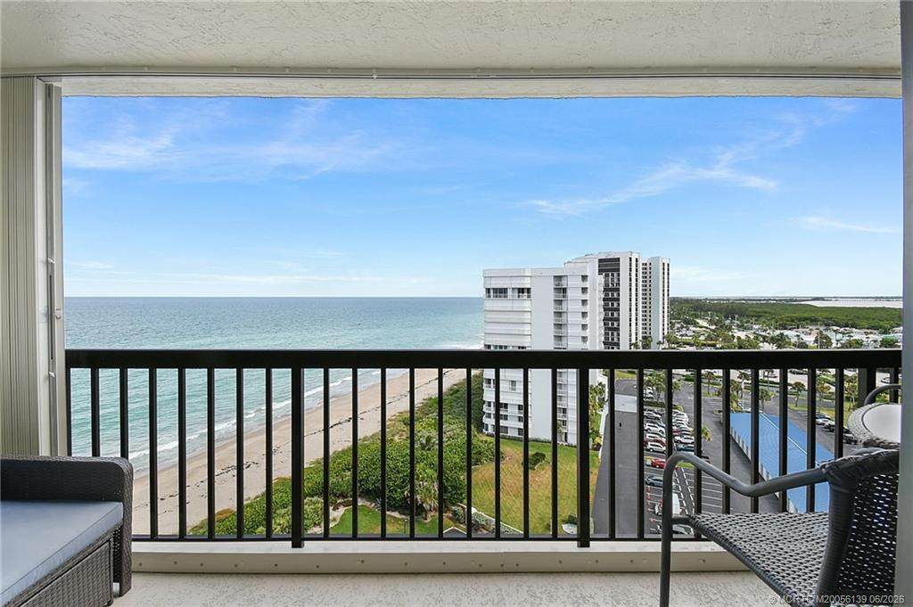 9550 S Ocean Drive 1309 Property Photo 41