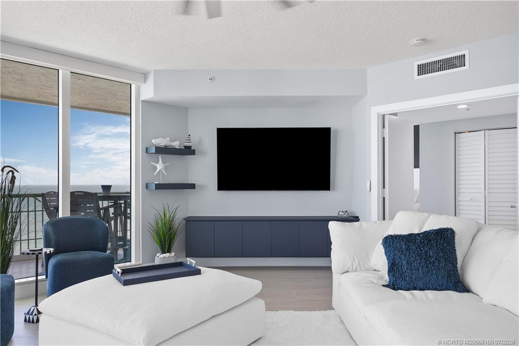 8650 S Ocean Drive 1002 Property Photo 15