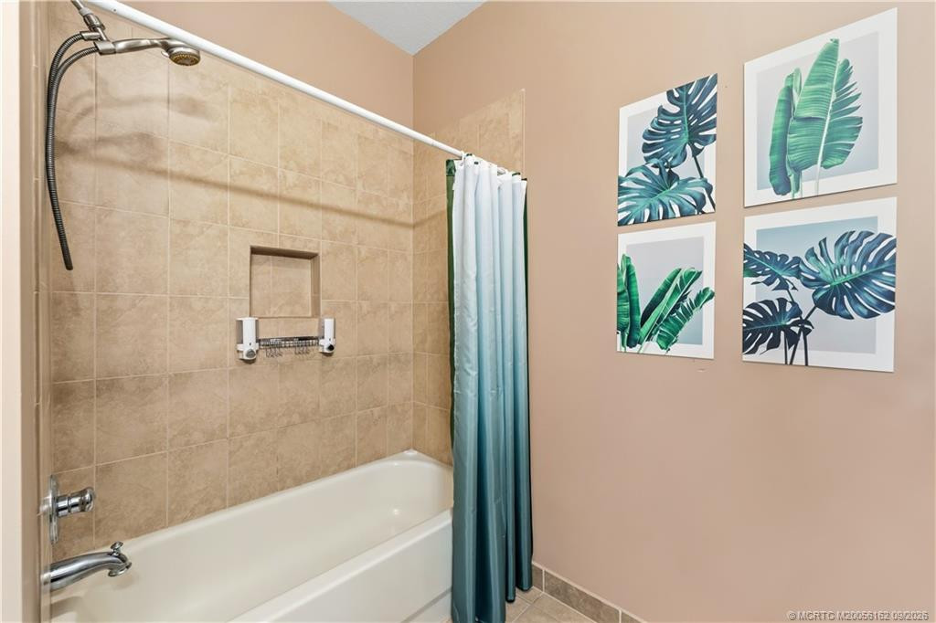 5437 Sw Honeysuckle Court Property Photo 23