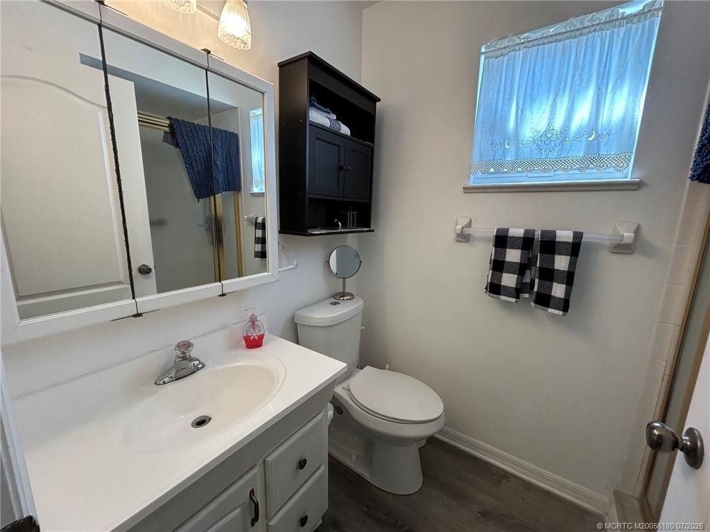 1154 Nettles Boulevard Property Photo 11