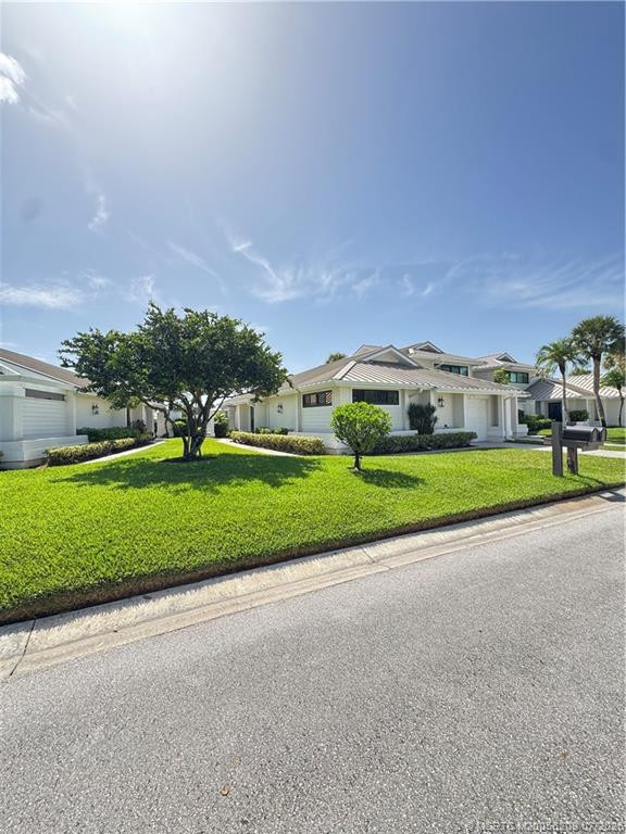 5639 Se Foxcross Place Property Photo 2