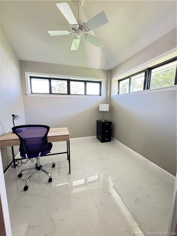 5639 Se Foxcross Place Property Photo 12