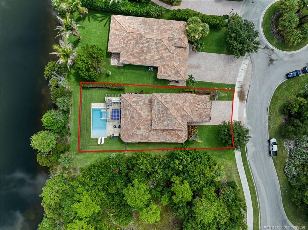 1063 Sw Triste Way Property Photo 1