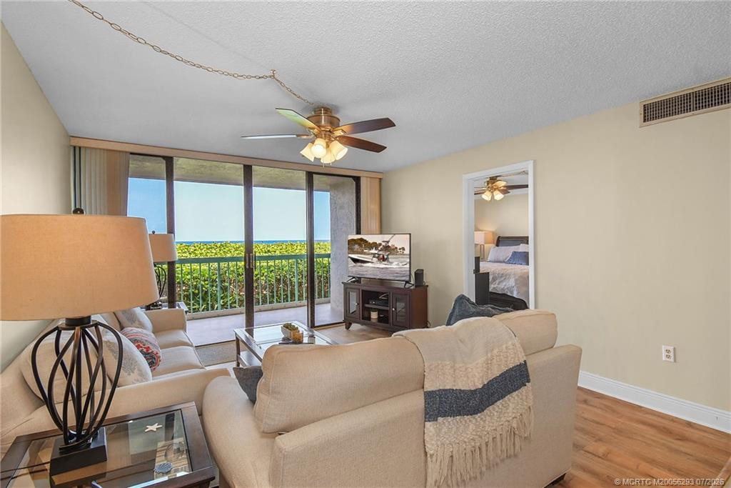 9900 S Ocean Drive 107 Property Photo 8