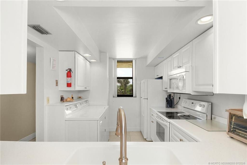 9900 S Ocean Drive 107 Property Photo 19