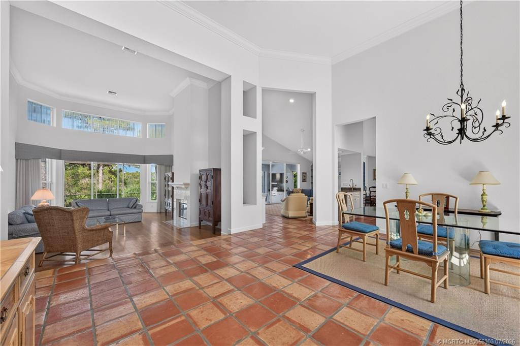 601 Nw Winters Creek Road Property Photo 4