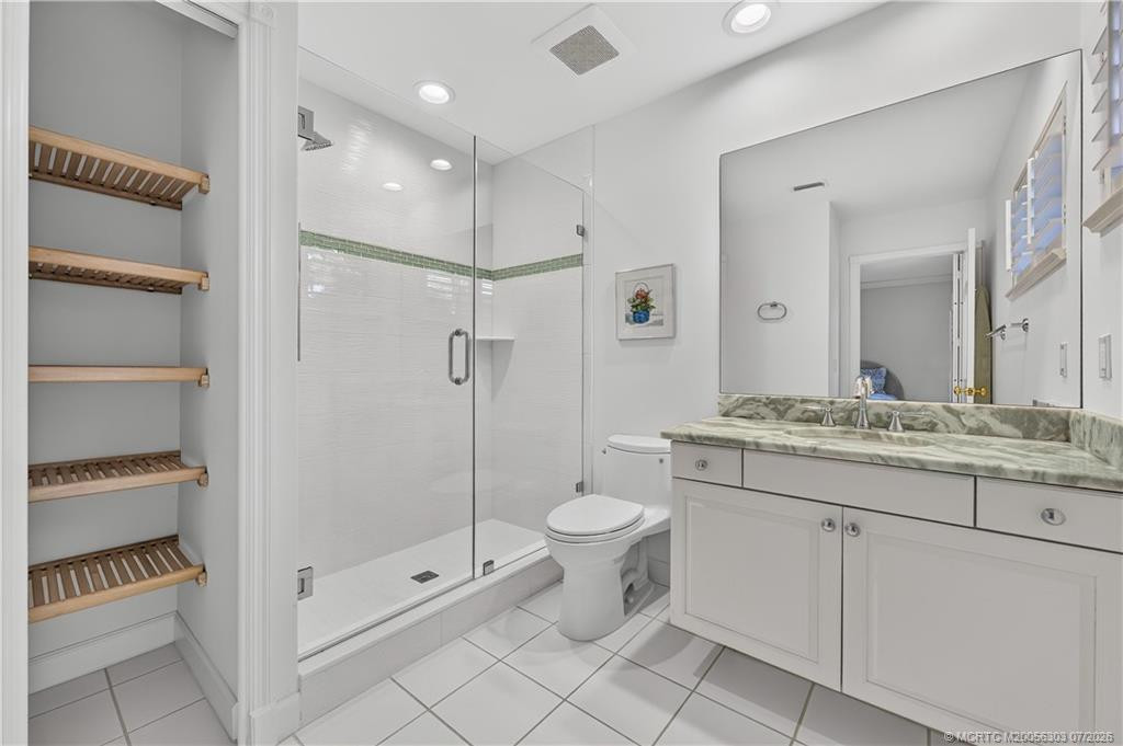 601 Nw Winters Creek Road Property Photo 23
