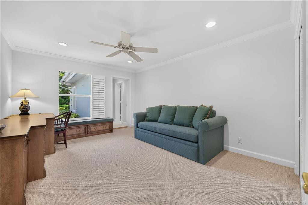 601 Nw Winters Creek Road Property Photo 24
