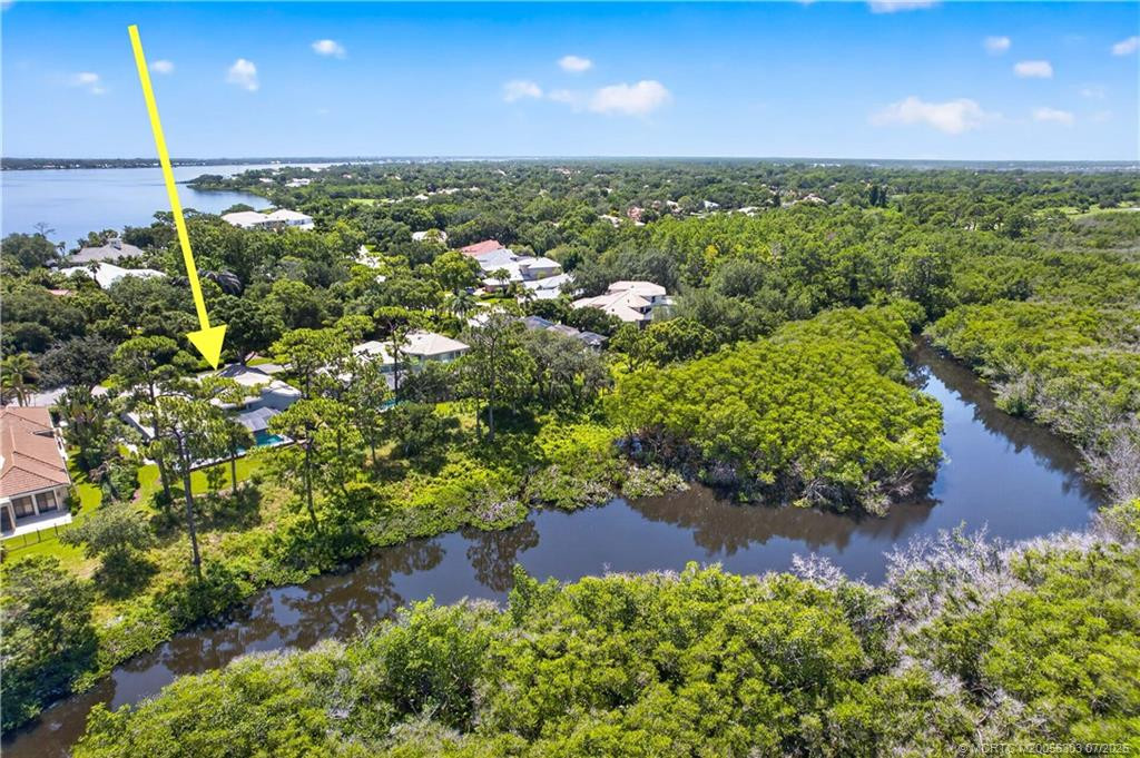 601 Nw Winters Creek Road Property Photo 42