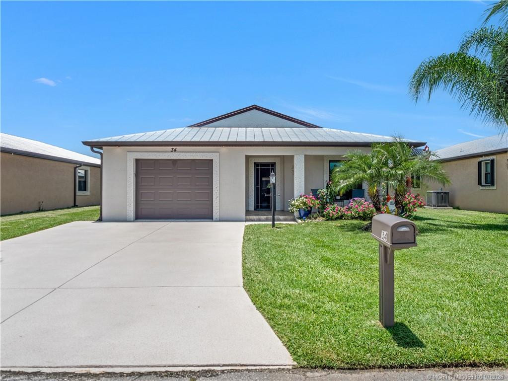 34 Monterey Way Property Photo 2