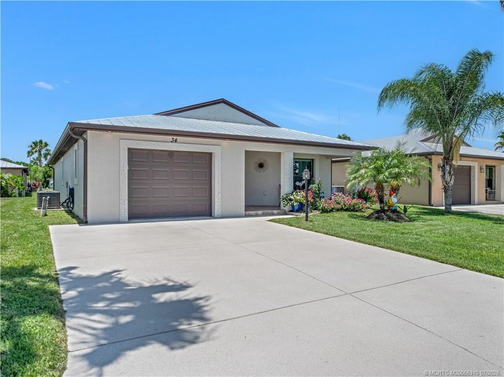 34 Monterey Way Property Photo 3