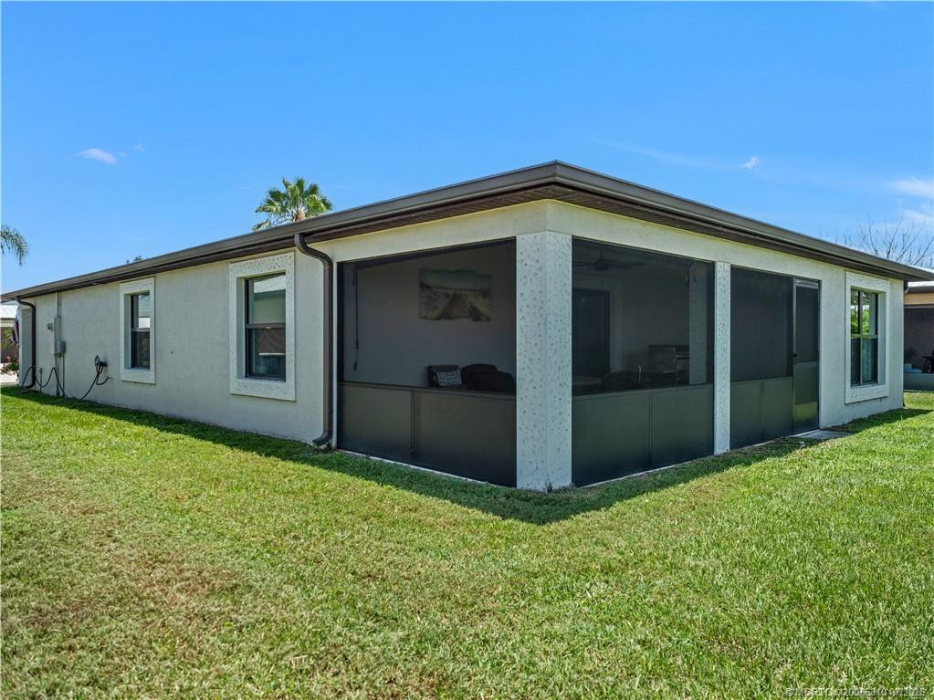 34 Monterey Way Property Photo 6