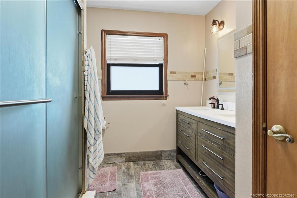 M20056332 Property Photo 16