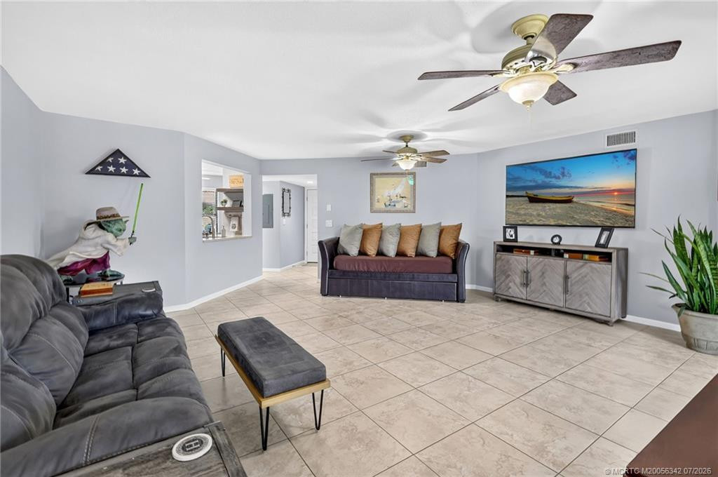 3470 Se Martinique Trace 103 Property Photo 9