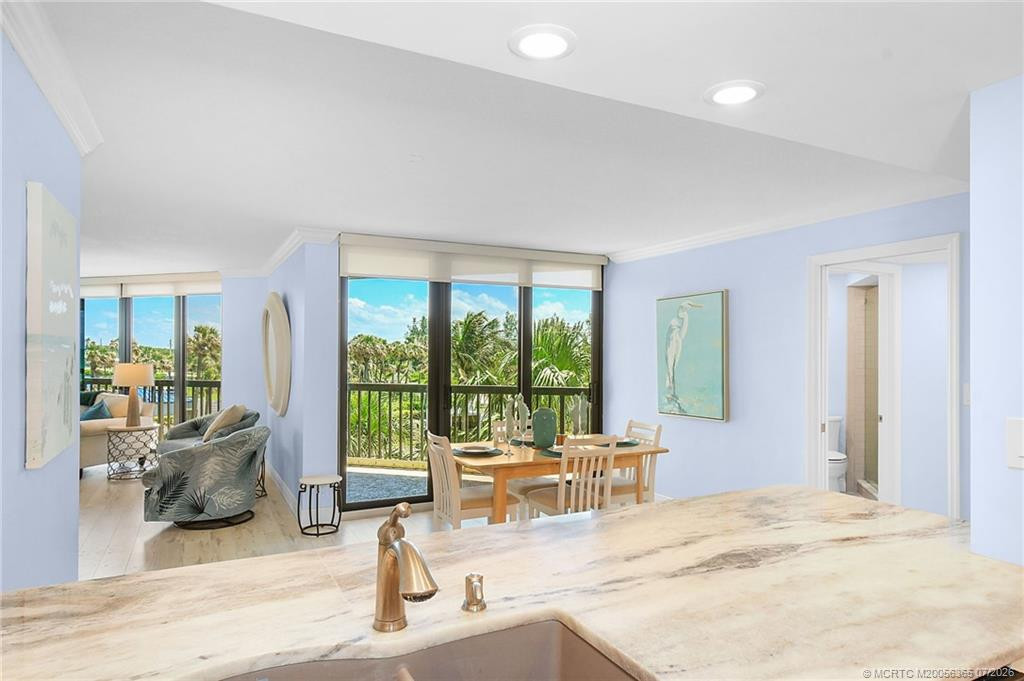9550 S Ocean Drive 310 Property Photo 9