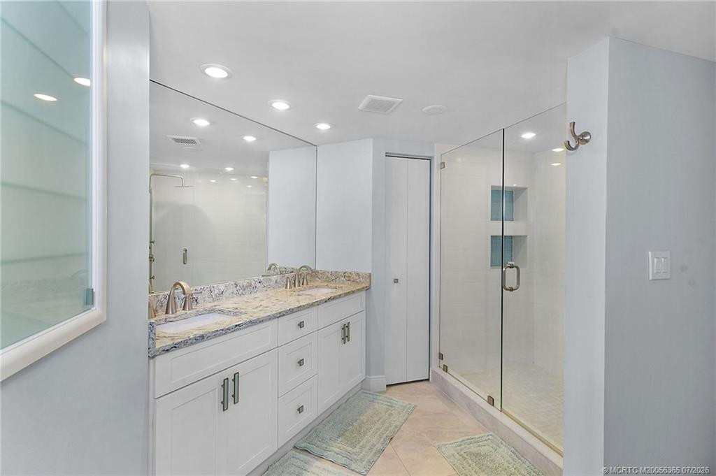 9550 S Ocean Drive 310 Property Photo 23