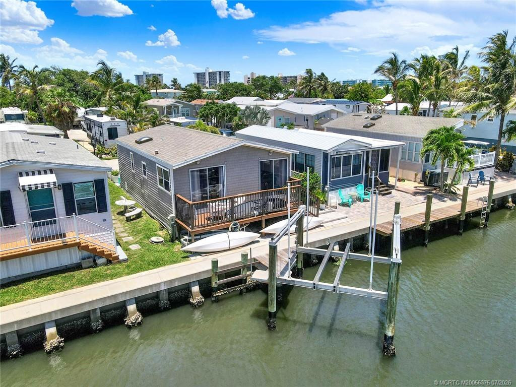 10851 S Ocean Drive 101 Property Photo 3