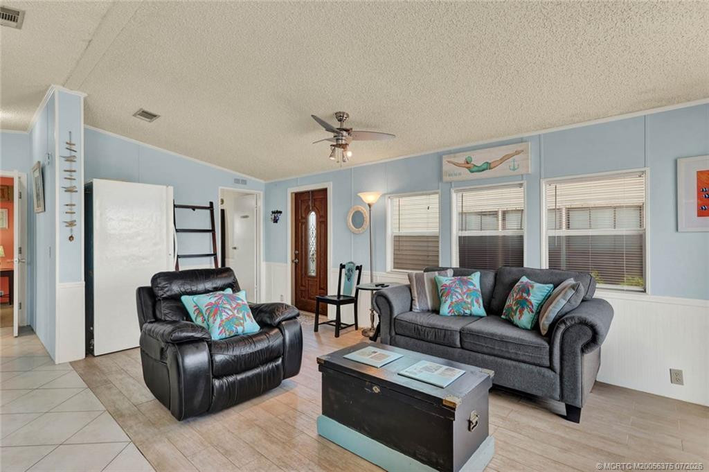 10851 S Ocean Drive 101 Property Photo 9