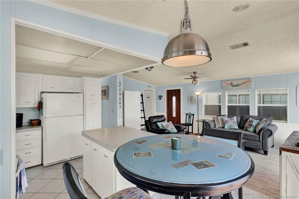 10851 S Ocean Drive 101 Property Photo 14