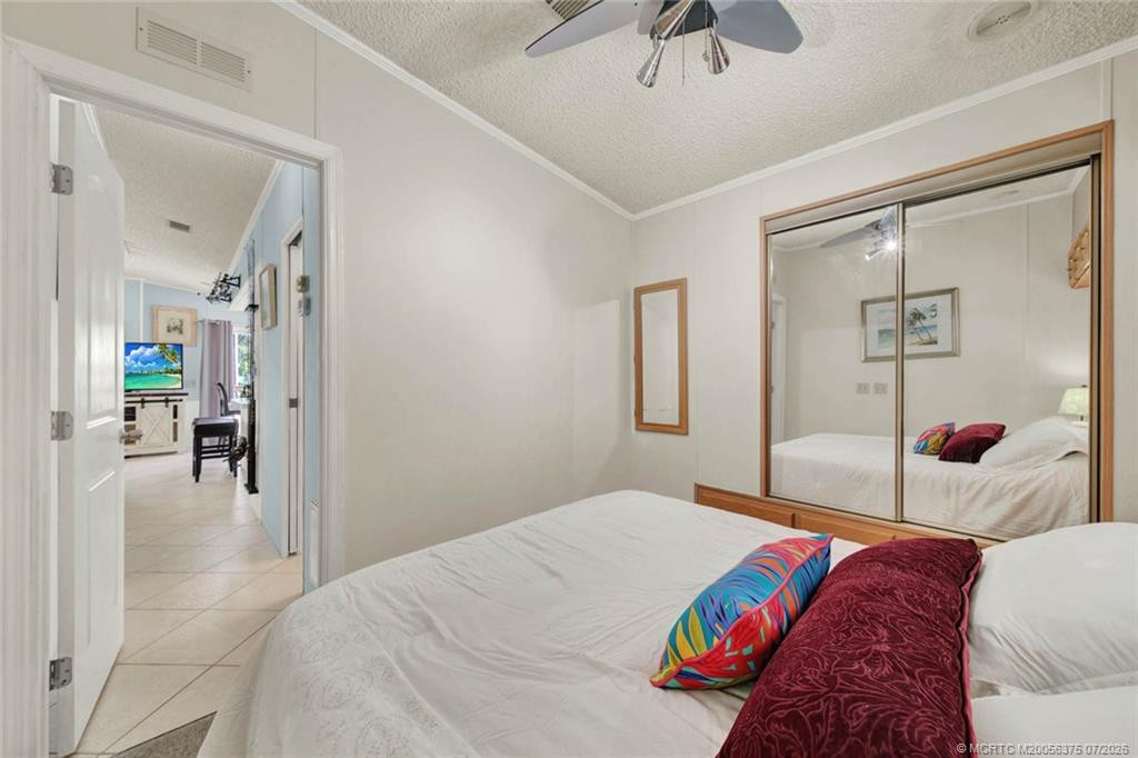 10851 S Ocean Drive 101 Property Photo 21