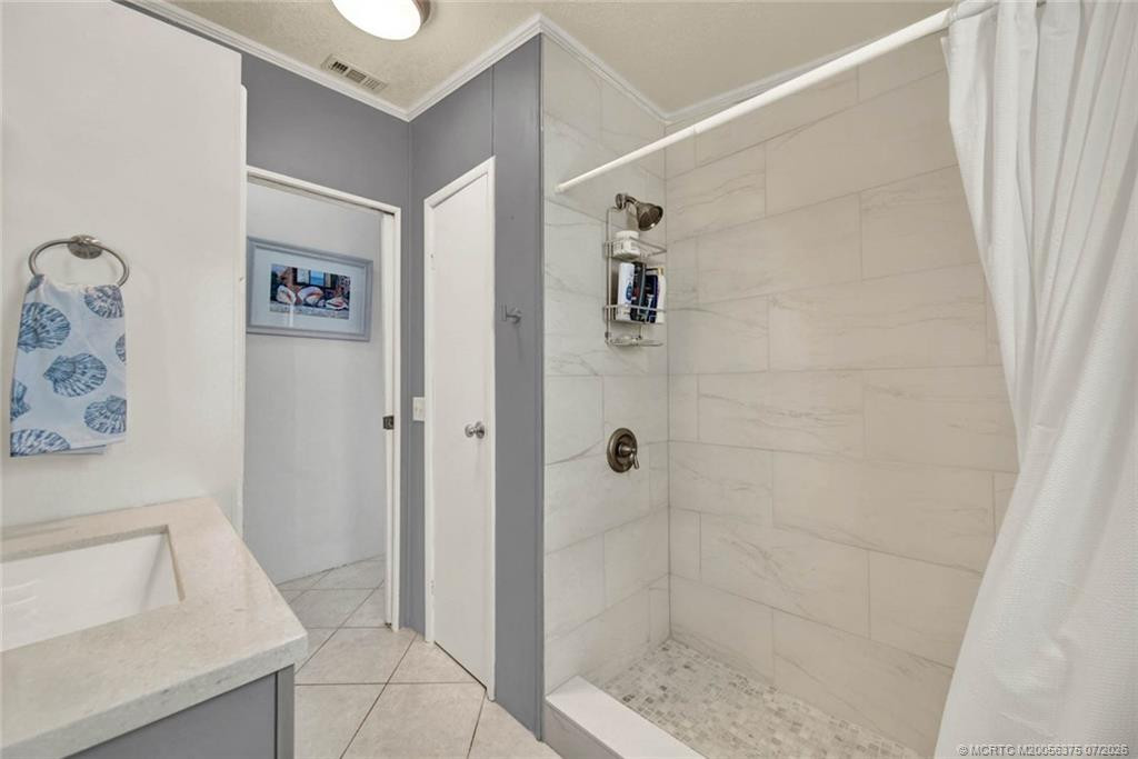 10851 S Ocean Drive 101 Property Photo 25