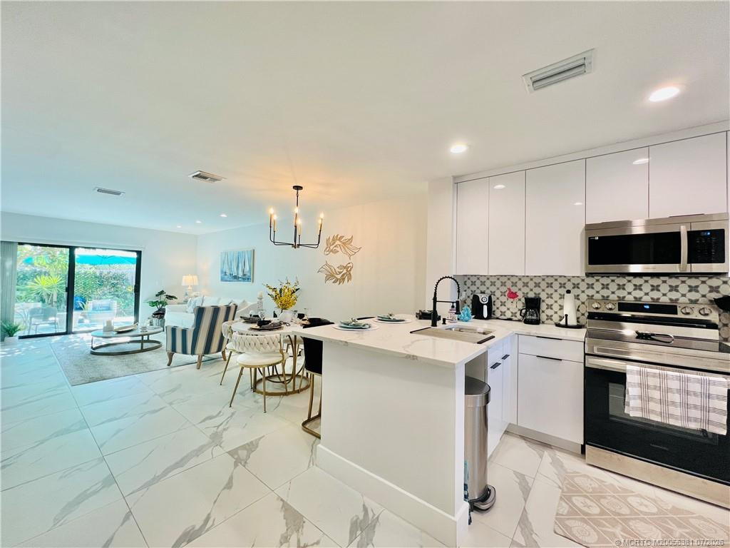 4225 N Highway A1a 20 Property Photo 3