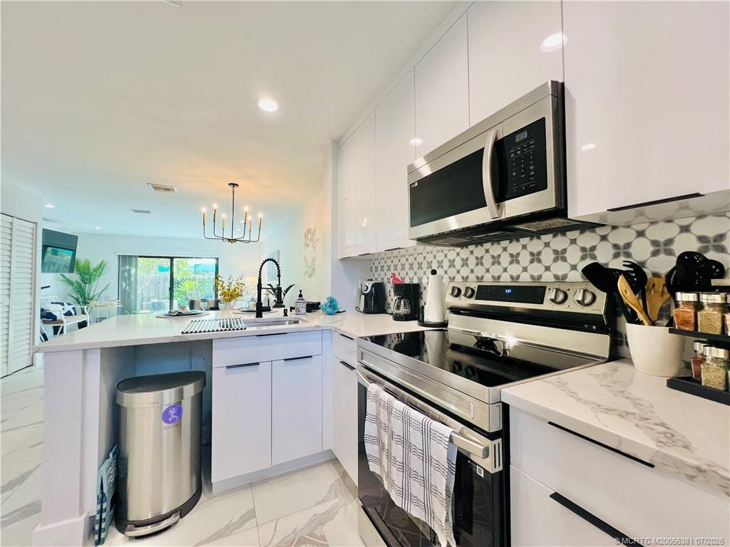4225 N Highway A1a 20 Property Photo 8