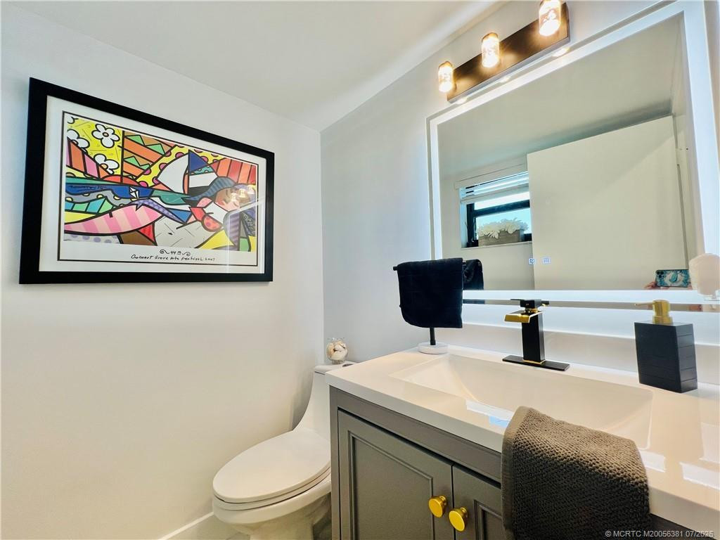 4225 N Highway A1a 20 Property Photo 47