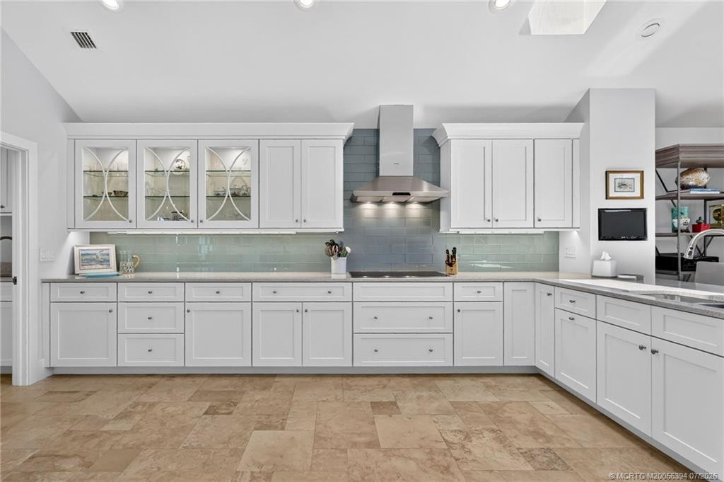 6943 Se Harbor Circle Property Photo 17
