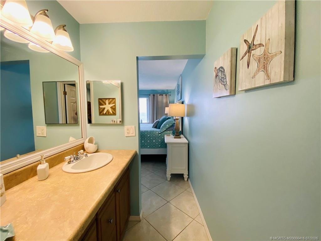 9400 S Ocean Drive 1003 B Property Photo 43