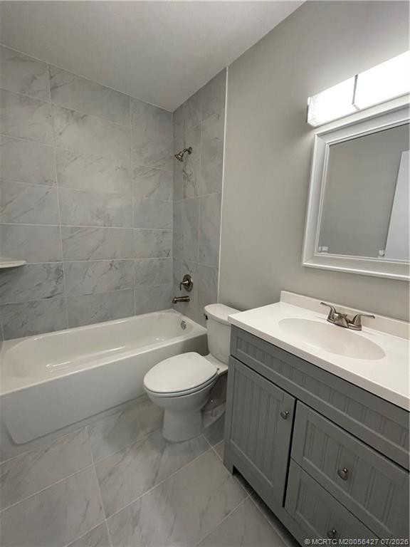 661 Hernando Street 8 Property Photo 7