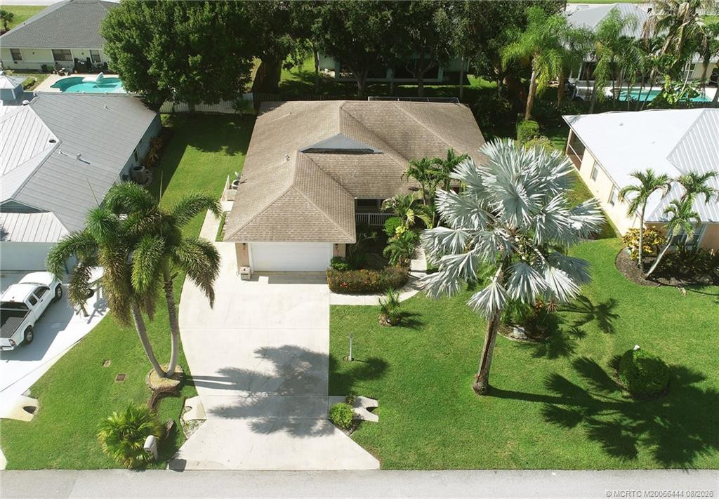 446 Ne Vanda Terrado Property Photo 1