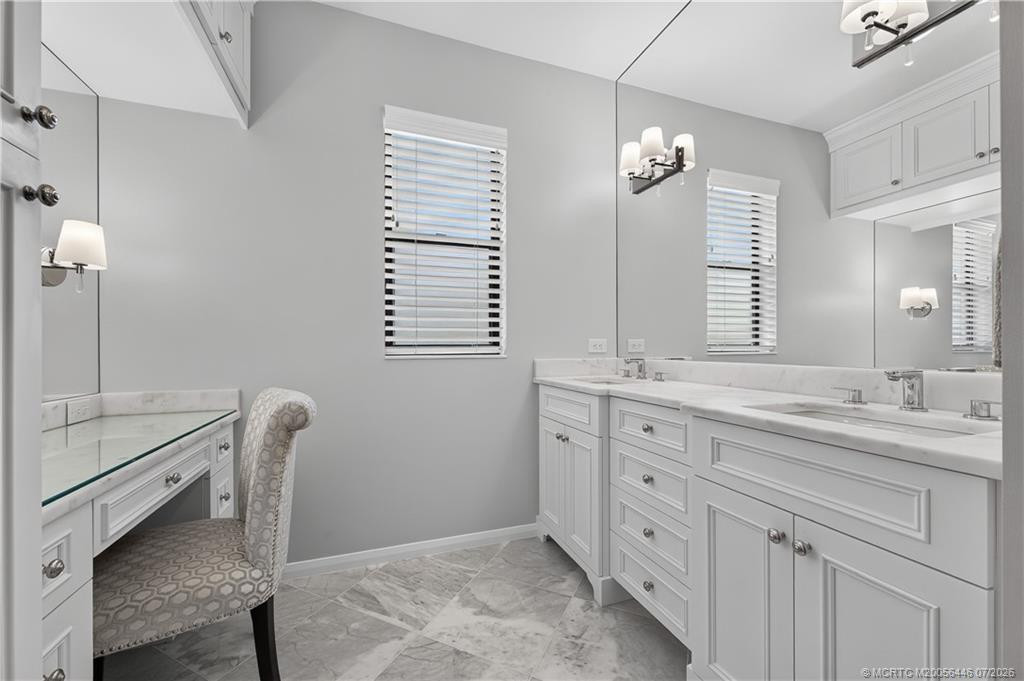 2568 Nw Seagrass Drive 2a Property Photo 23