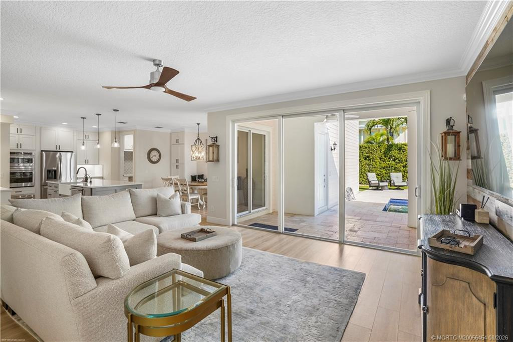 1421 Windley Key Way Property Photo 11