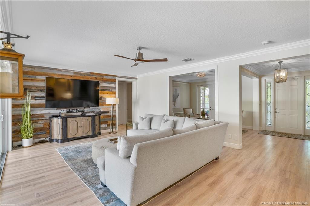 1421 Windley Key Way Property Photo 14