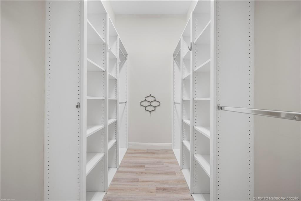 1421 Windley Key Way Property Photo 33
