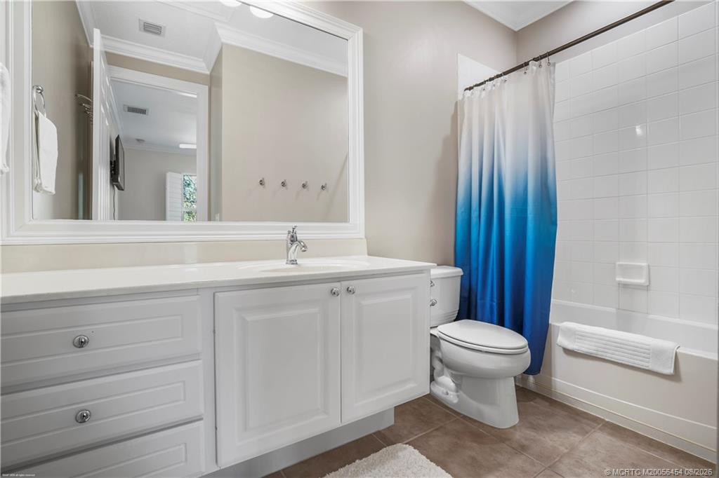 1421 Windley Key Way Property Photo 55