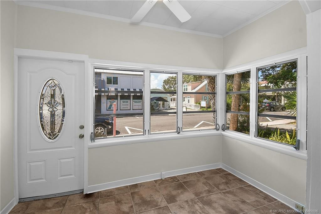 309 Se Denver Avenue Property Photo 11