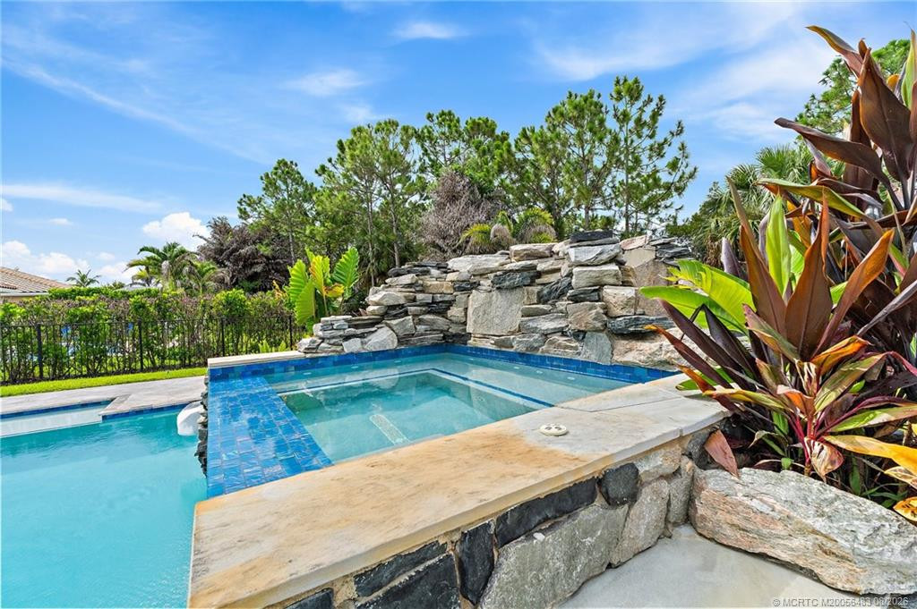 6615 Sw Key Deer Lane Property Photo 4