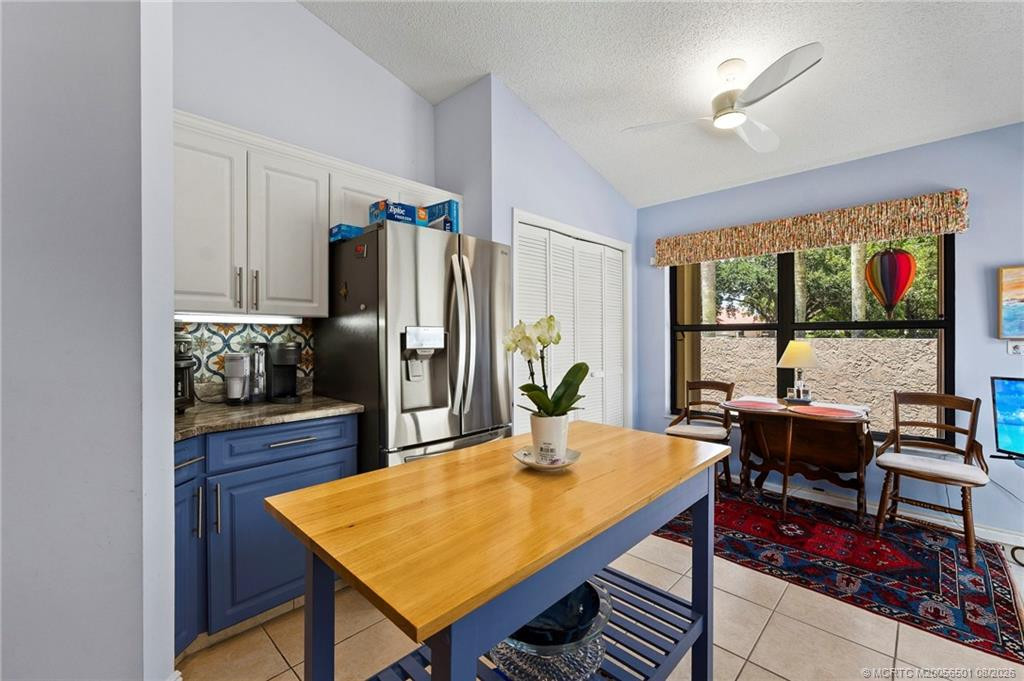 6030 Se Martinique Drive 101 Property Photo 21
