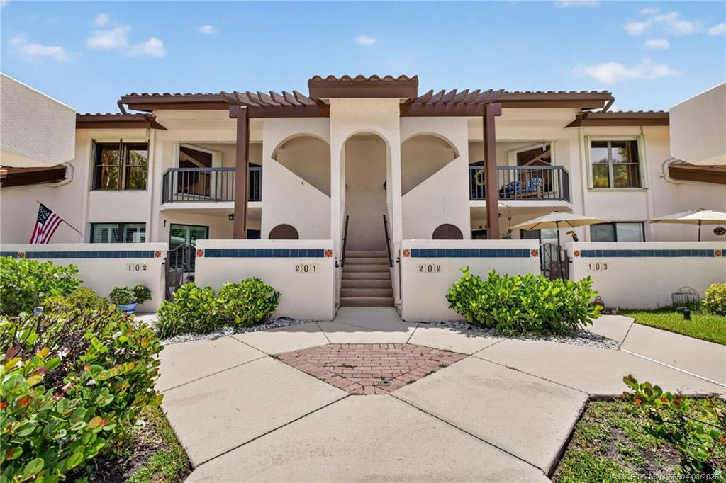3410 Se Martinique Trace 201 Property Photo 1