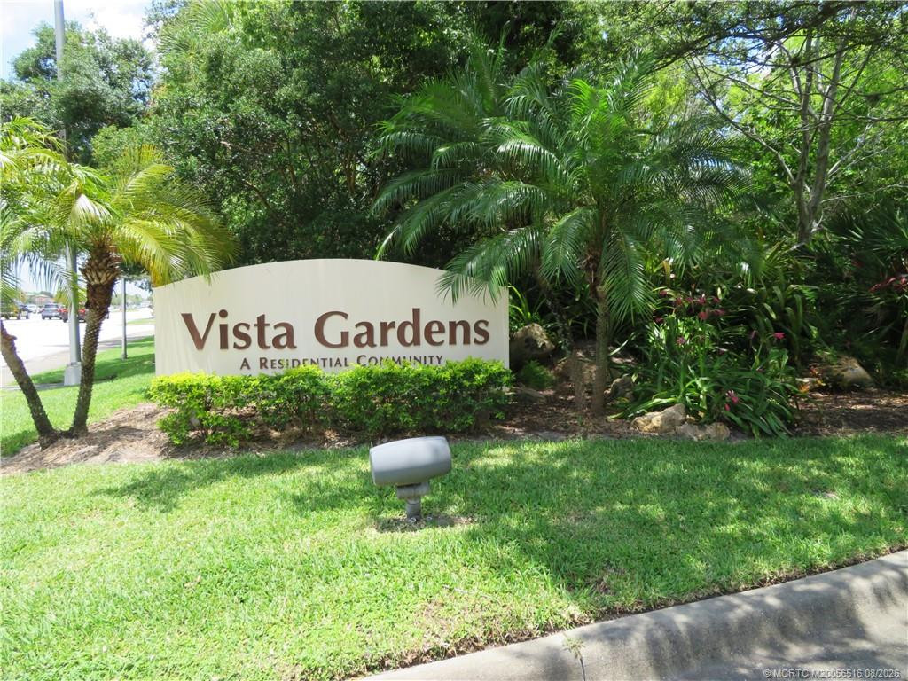 40 Vista Gardens Trail 204 Property Photo 1