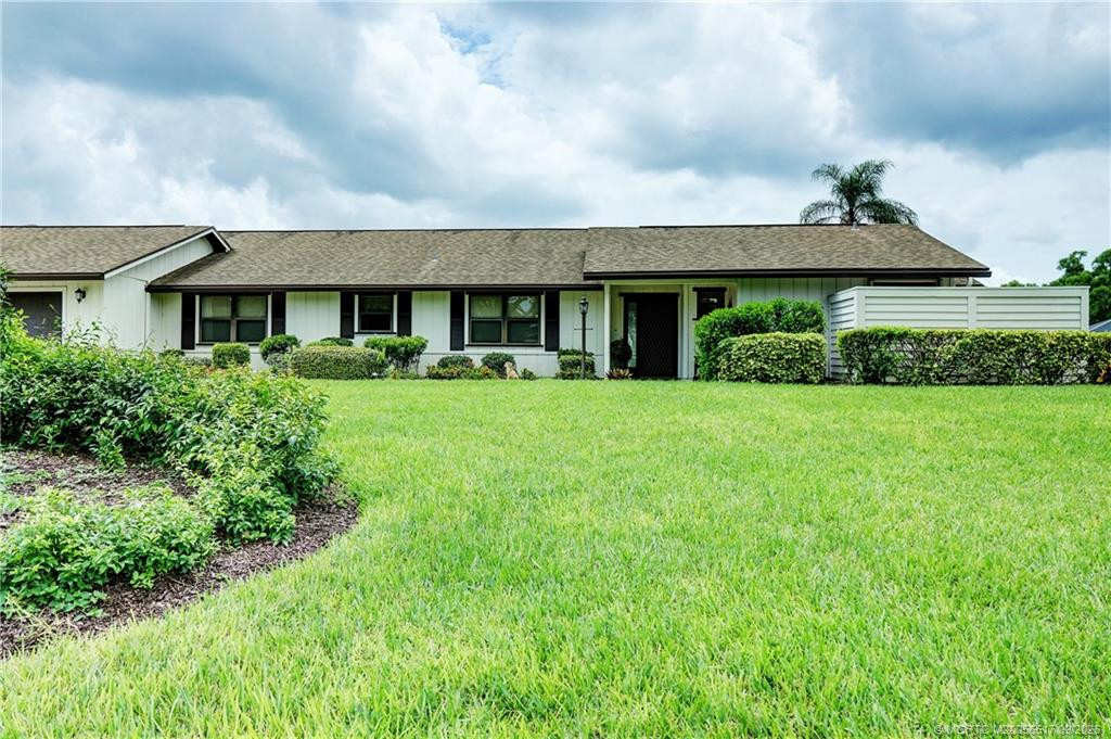 2490 Ne Pinecrest Lakes Boulevard Property Photo 31