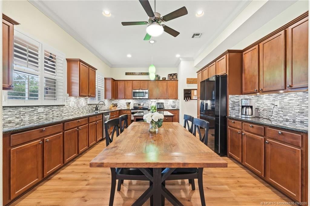 5541 Sw Bellflower Court Property Photo 3