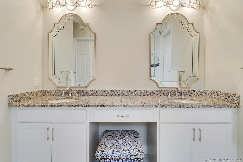 9176 Sw Pepoli Way Property Photo 20