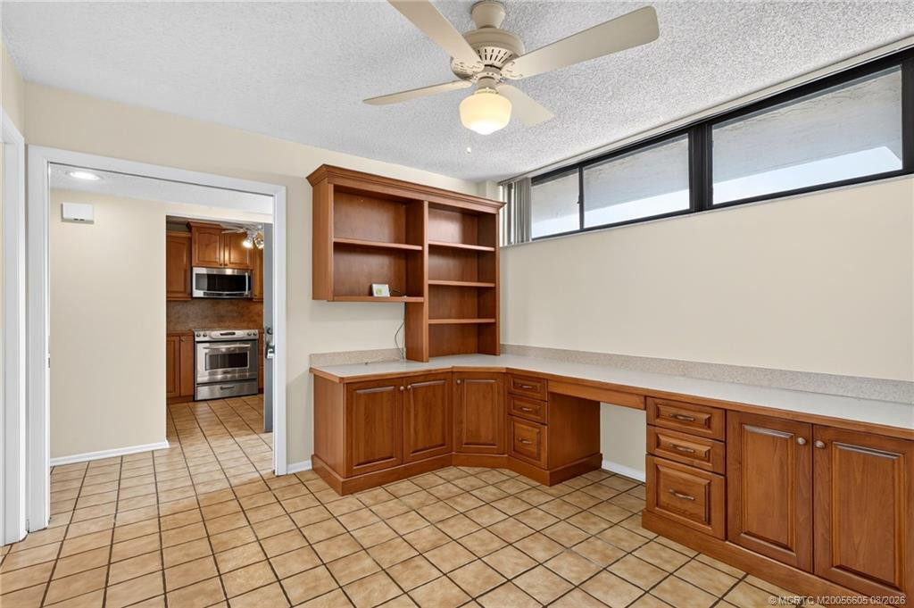 1950 Sw Palm City Road 14-302 Property Photo 10